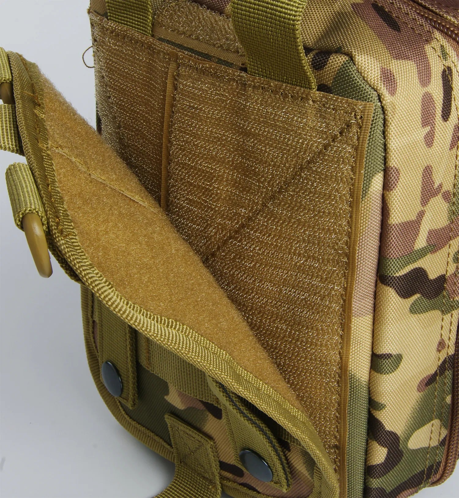 Trousse de survie militaire